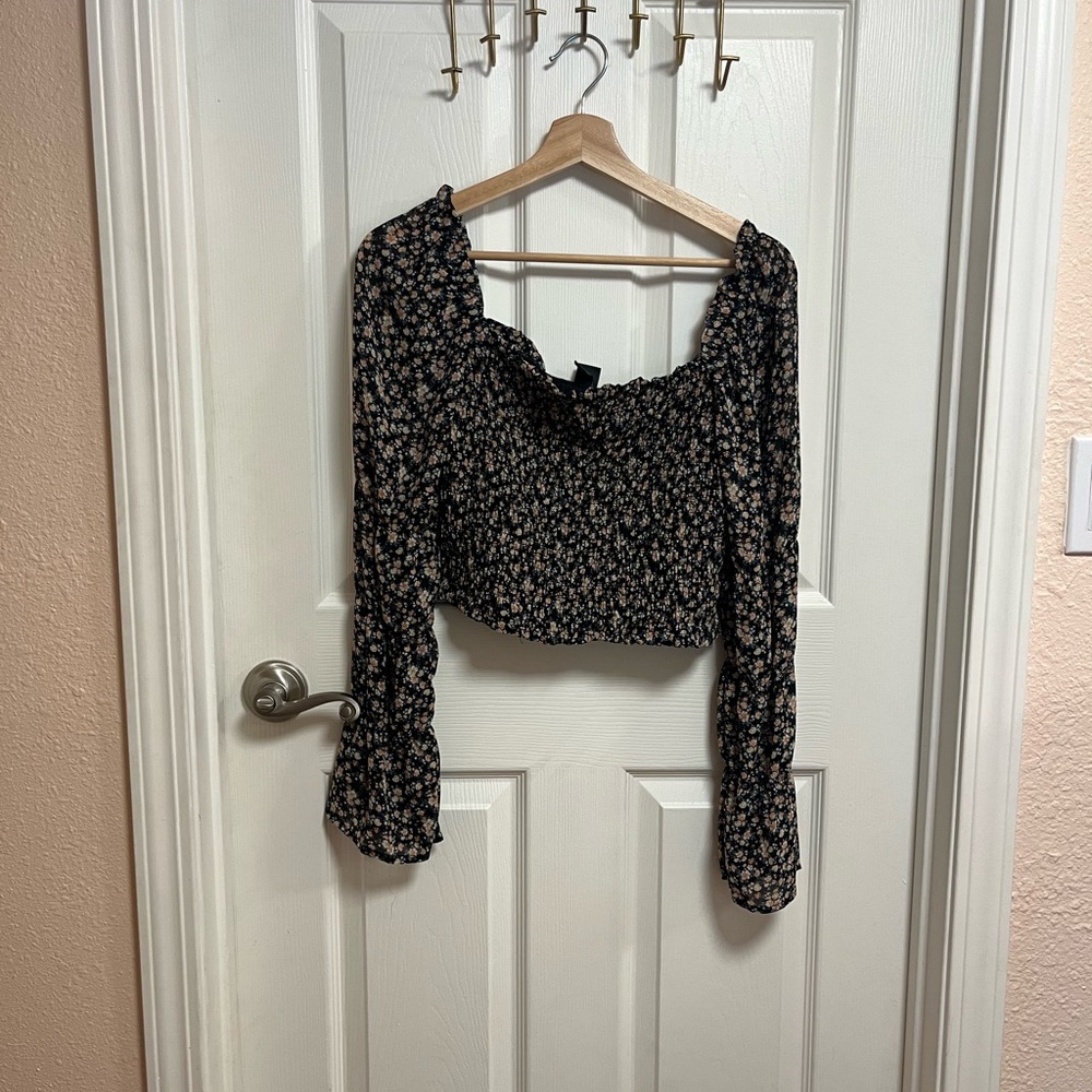 Wild Fable Black and White Crop Blouse